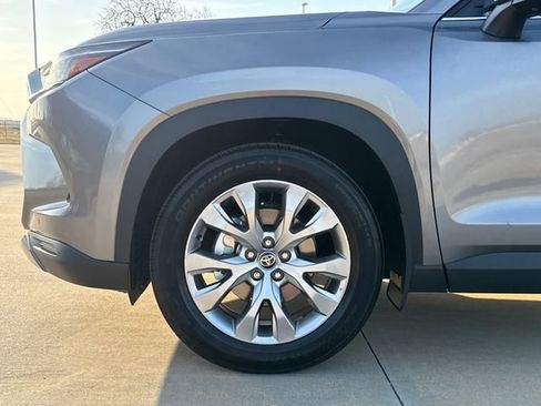 New 2026 Toyota Grand Highlander Limited image 5