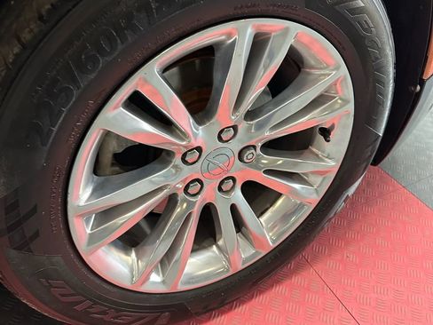 Used 2016 Chrysler 300 Limited image 33