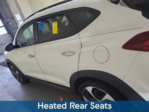 Used 2016 Hyundai Tucson Limited w/ Option Group 03 AWD/4WD image 4