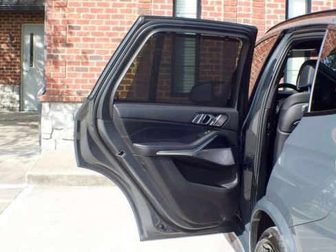 Used 2024 BMW X5 M60i image 49