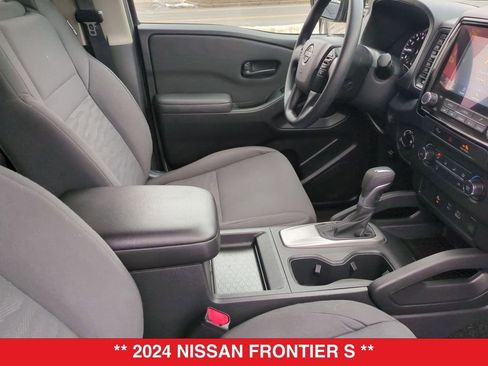 Certified 2024 Nissan Frontier S w/ Technology Package image 33