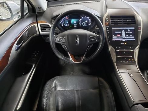 Used 2016 Lincoln MKZ w/ Equipment Group 300A Reserve FWD image 17