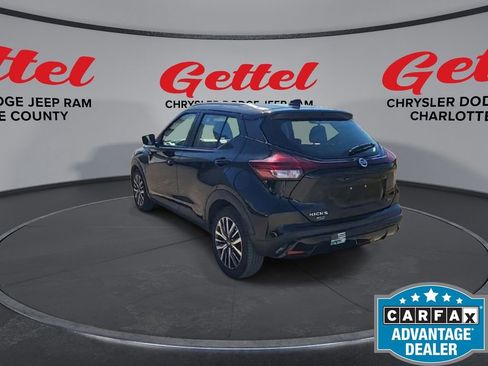 Used 2021 Nissan Kicks SV image 6