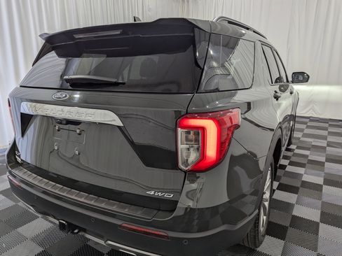 Used 2024 Ford Explorer XLT w/ Equipment Group 202A AWD/4WD image 7