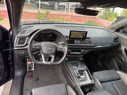Used 2020 Audi SQ5 Premium Plus w/ Premium Plus Package AWD/4WD image 16