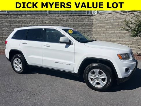 Used 2016 Jeep Grand Cherokee Laredo image 1
