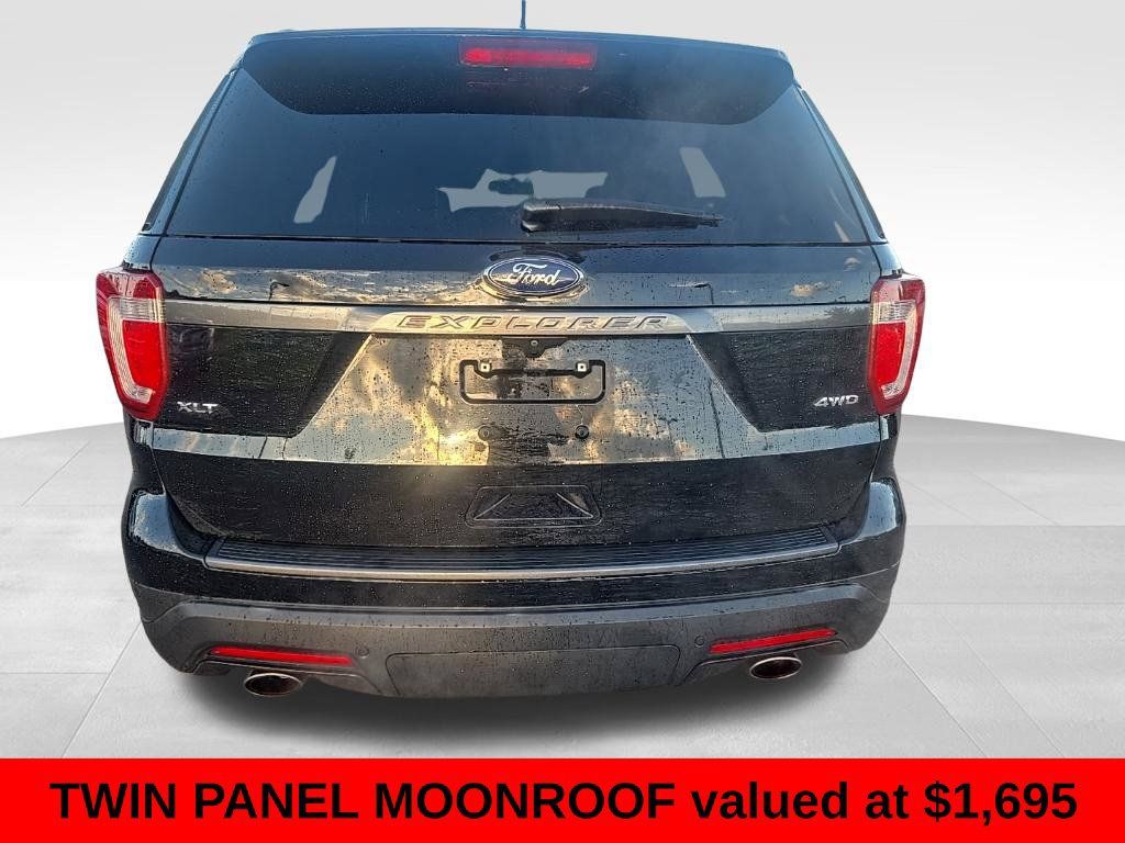 Used 2019 Ford Explorer XLT w/ Equipment Group 202A AWD/4WD image 4