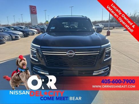 New 2026 Nissan Armada SL w/ Captain's Chari Seat Package AWD/4WD image 8