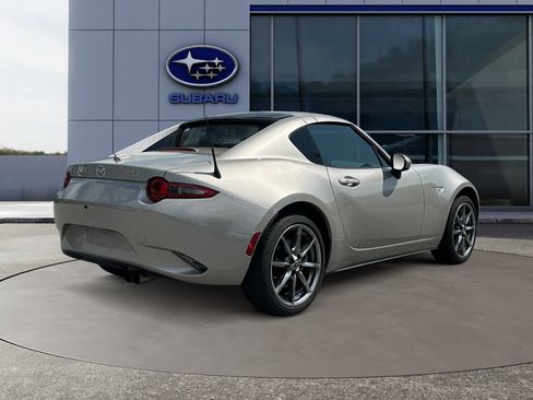 Used 2022 MAZDA MX-5 Miata RF Grand Touring RWD image 7