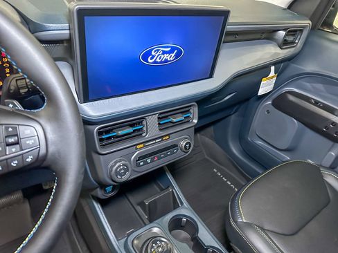 New 2026 Ford Maverick Lobo image 28