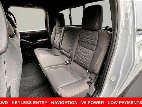 Used 2024 Nissan Frontier PRO-4X w/ Technology Package AWD/4WD image 22