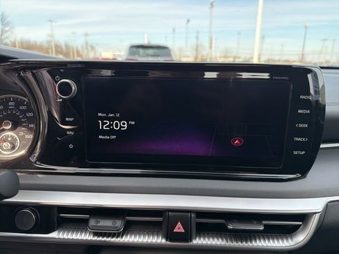 Used 2024 Kia K5 GT-Line image 21