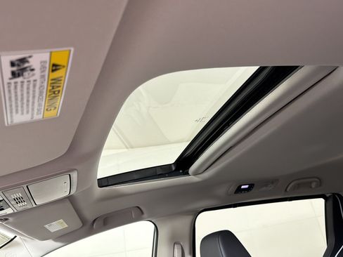 New 2026 Honda Odyssey EX-L image 16