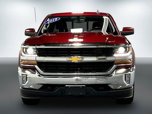 Used 2018 Chevrolet Silverado 1500 LT w/ All Star Edition image 2