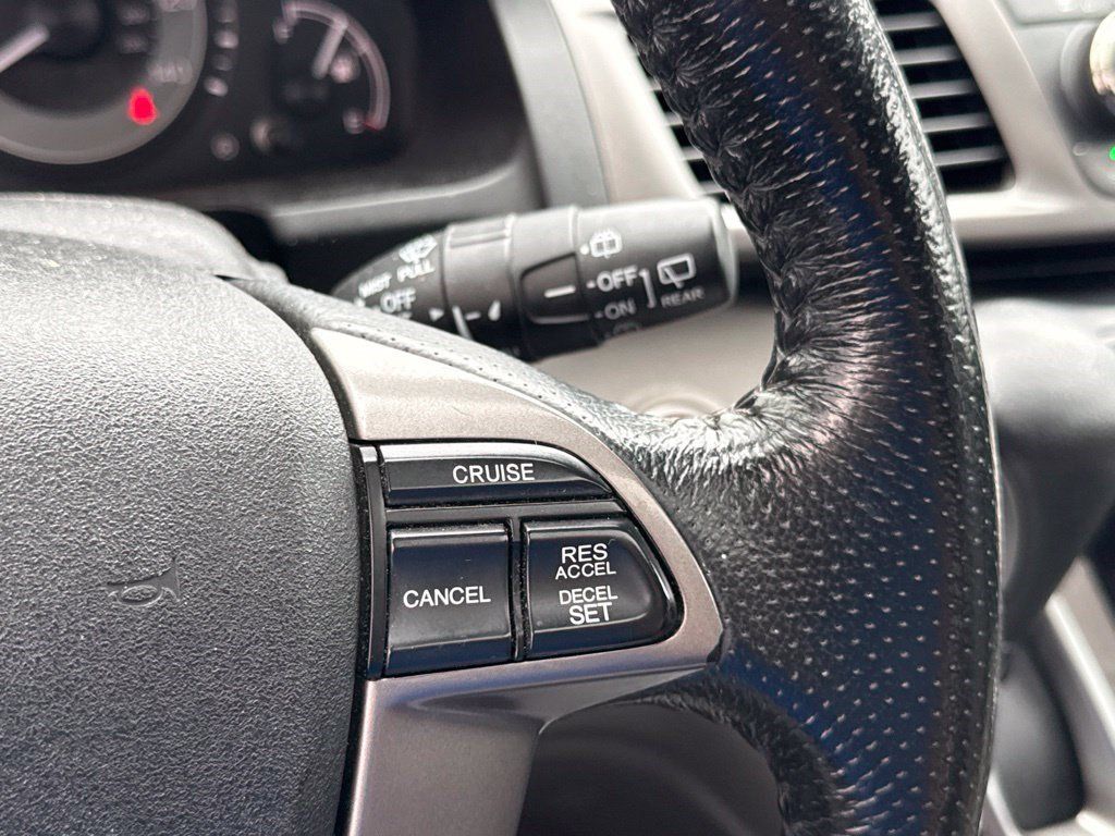 Used 2016 Honda Odyssey EX-L image 17