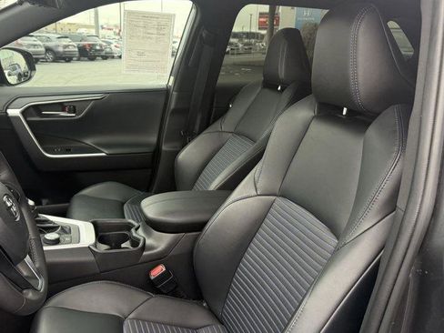 Used 2021 Toyota RAV4 XSE image 17