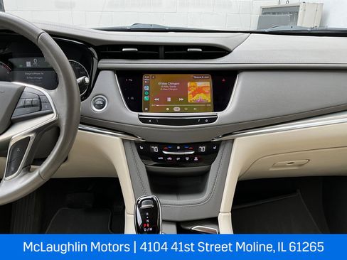 Certified 2023 Cadillac XT5 Premium Luxury image 4