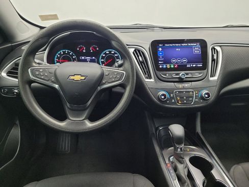 Used 2024 Chevrolet Malibu LT image 22