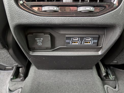 New 2026 Jeep Grand Cherokee Laredo X image 10