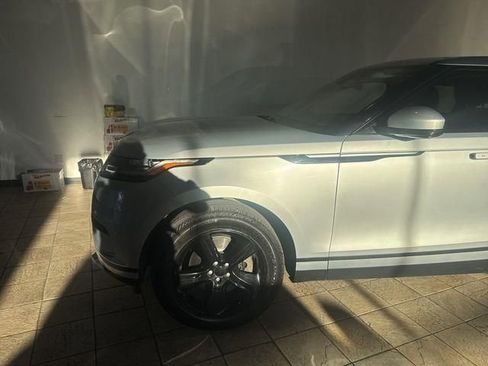 Used 2021 Land Rover Range Rover Velar S image 9