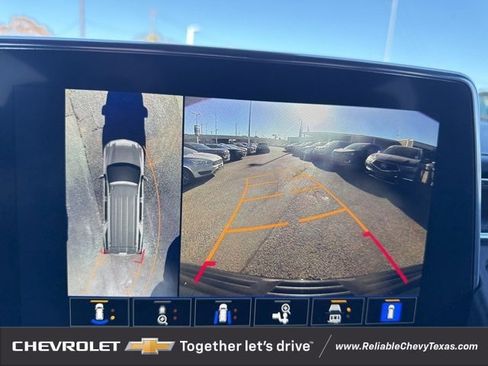 Certified 2024 Chevrolet Tahoe Premier w/ Premium Package image 32