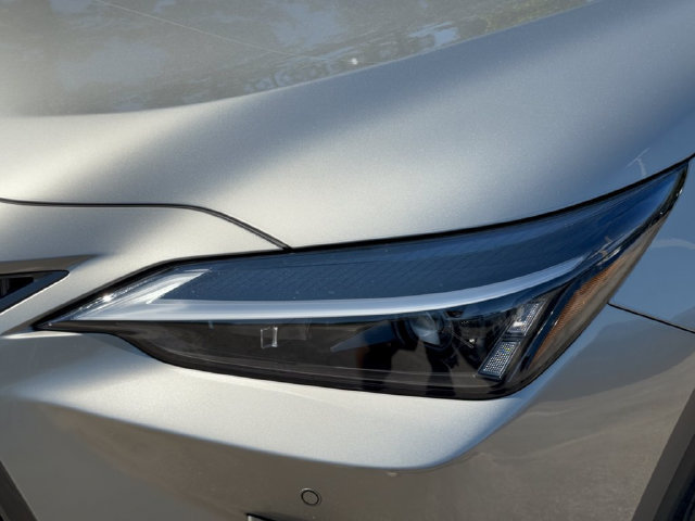 New 2026 Lexus NX 350 AWD image 9