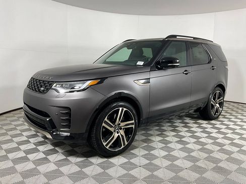 New 2026 Land Rover Discovery Limited Edition AWD/4WD image 1
