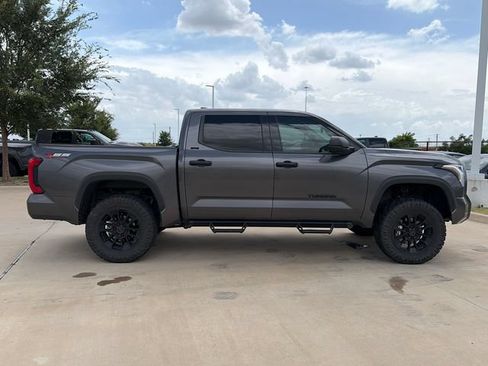 Used 2023 Toyota Tundra SR5 AWD/4WD image 10