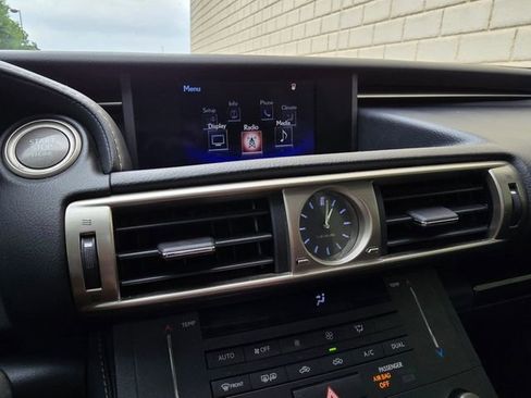 Used 2016 Lexus IS 200t RWD image 42