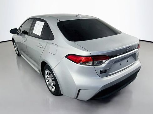 Used 2023 Toyota Corolla LE FWD image 6