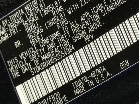 Used 2025 Toyota Highlander LE image 10