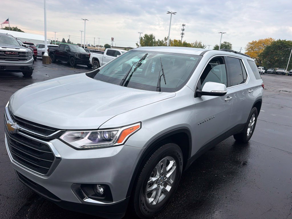 Used 2020 Chevrolet Traverse LT FWD image 5