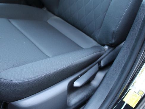 Used 2023 Toyota Corolla LE FWD image 28