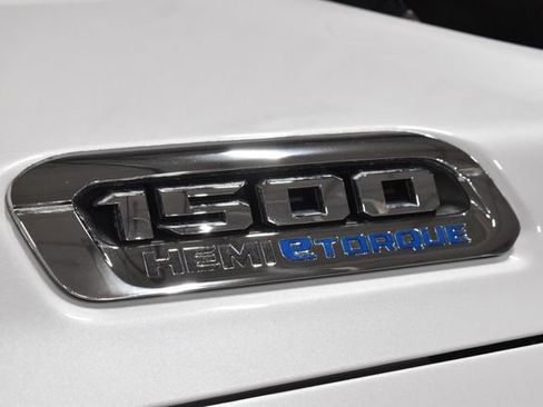 Certified 2023 RAM 1500 Limited image 37