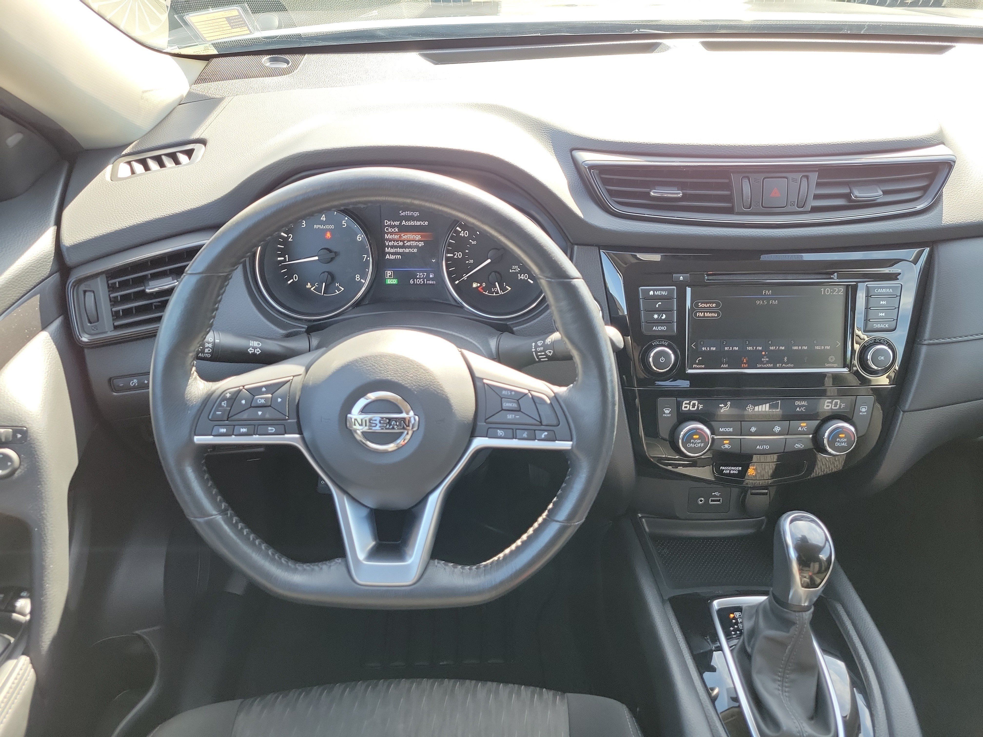 Used 2019 Nissan Rogue SV AWD/4WD image 18