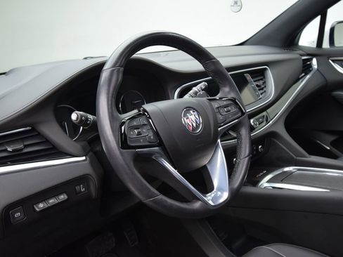 Used 2024 Buick Enclave Avenir image 26