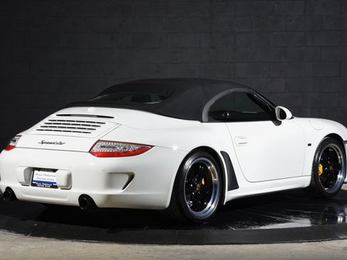 Used 2011 Porsche 911 Speedster RWD image 3