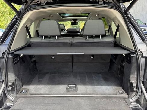 Used 2023 BMW X7 xDrive40i image 8