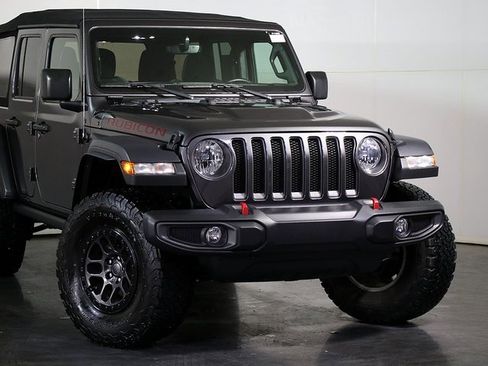 Used 2022 Jeep Wrangler Unlimited Rubicon w/ Xtreme Recon 35" Tire Package image 6