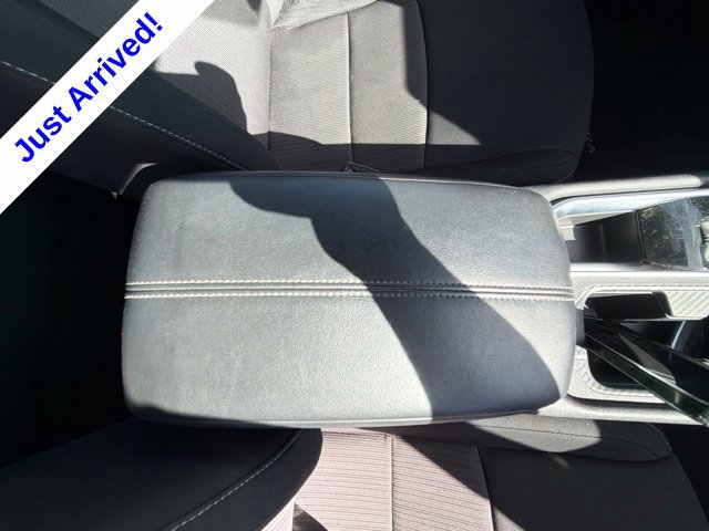 Used 2024 Nissan Sentra SV FWD image 24