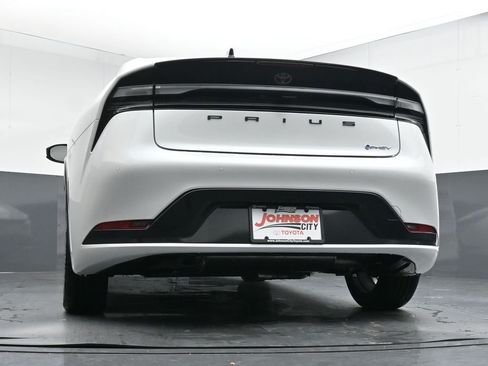 New 2026 Toyota Prius Plug-In Hybrid FWD image 33