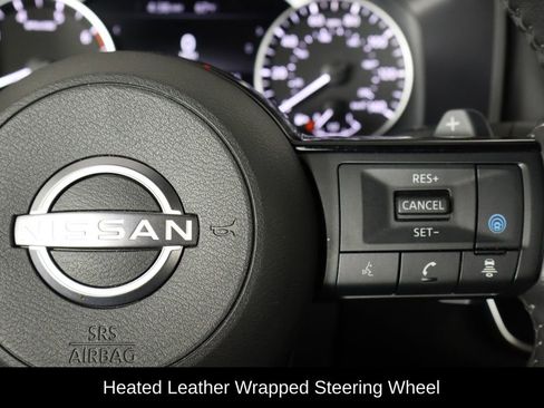 Used 2023 Nissan Rogue SV w/ SV Premium B Package AWD/4WD image 10