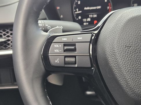 Certified 2025 Acura ADX AWD image 28