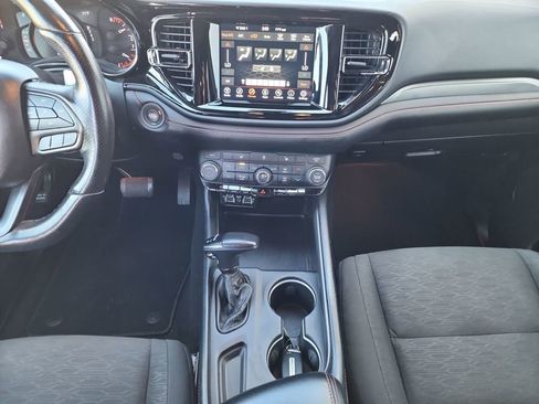 Used 2023 Dodge Durango GT image 25