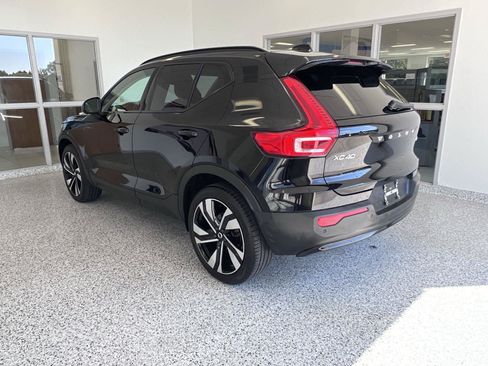 Used 2023 Volvo XC40 B5 Ultimate w/ Protection Package Premier AWD/4WD image 20