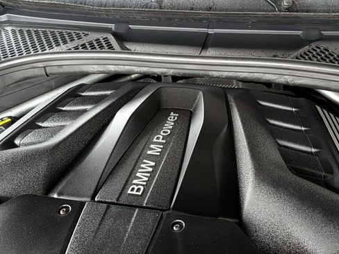 Used 2016 BMW X5 M AWD/4WD image 30