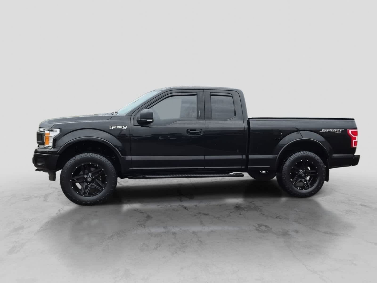 Used 2019 Ford F150 XLT w/ Equipment Group 302A Luxury AWD/4WD image 5
