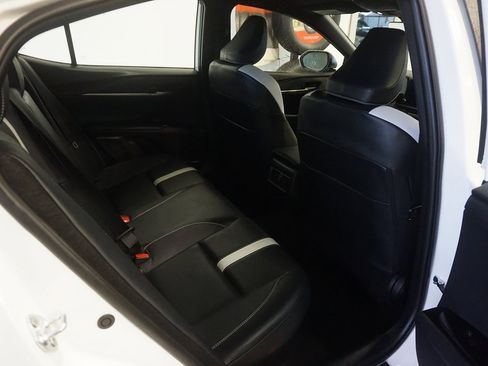 Used 2025 Toyota Camry SE w/ Convenience Package image 22