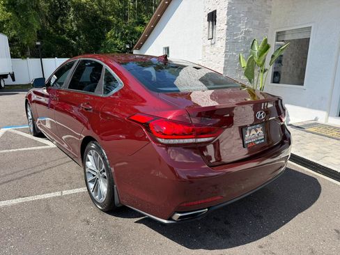 Used 2016 Hyundai Genesis 3.8 RWD image 11