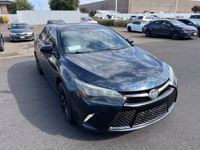 Used 2017 Toyota Camry XSE w/ Advanced Technology Package FWD image 2